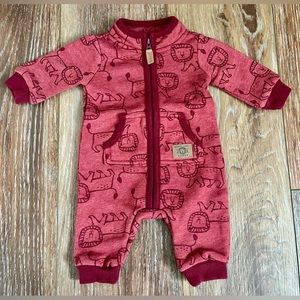 NWOT Carter’s Fleece Lion Zip Up Footless Onesie Size Newborn